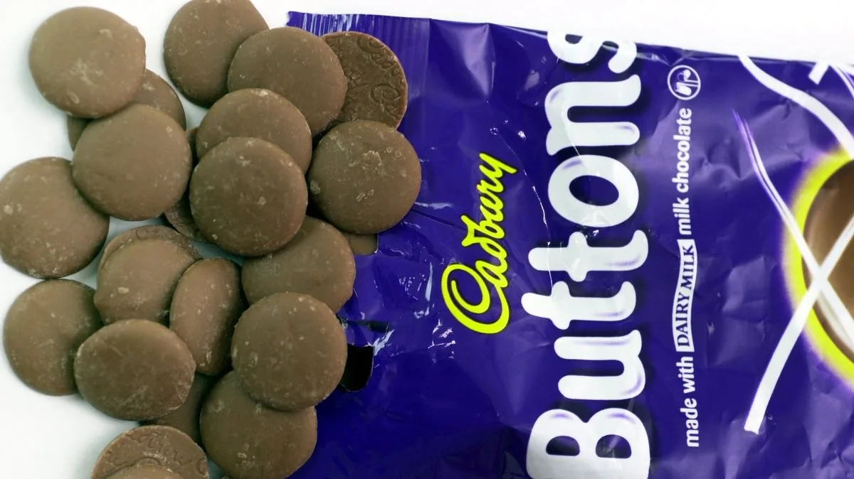 NHS Trust Removes Advice Suggesting Chocolate Buttons for Weaning Babies