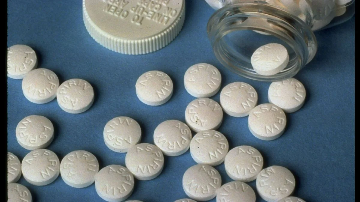 NHS GP warns of serious risks from ibuprofen, naproxen, and aspirin