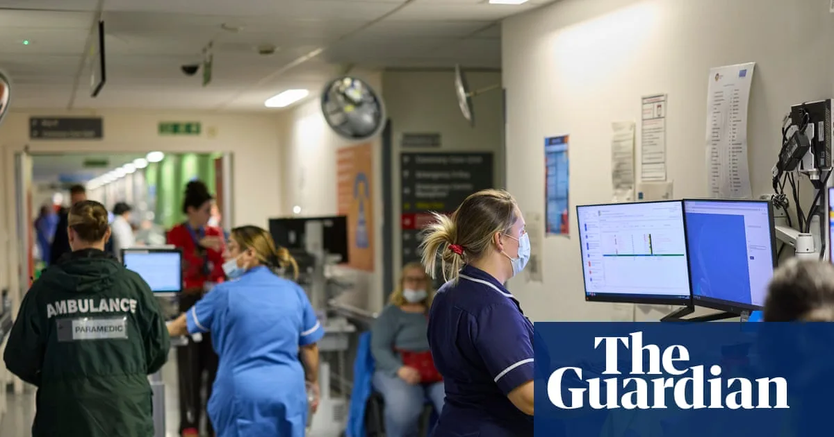 Stay Home with Flu Symptoms, Experts Urge Amid Fears of Second Surge
