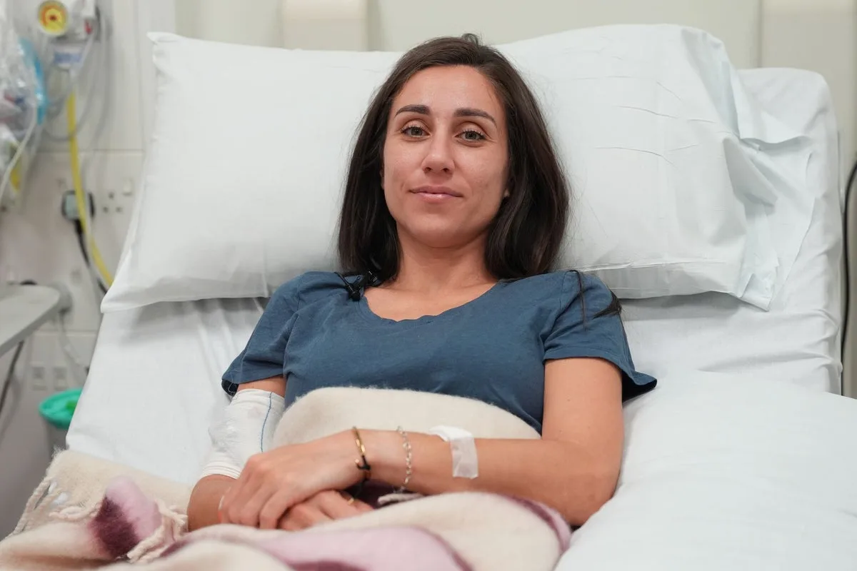 Biology Teacher First in UK to Receive ‘Gamechanger’ MS Therapy