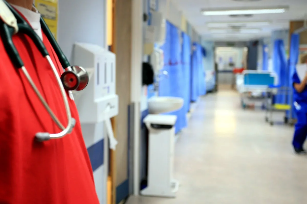 NHS Staff Banned From Political Badges At Work