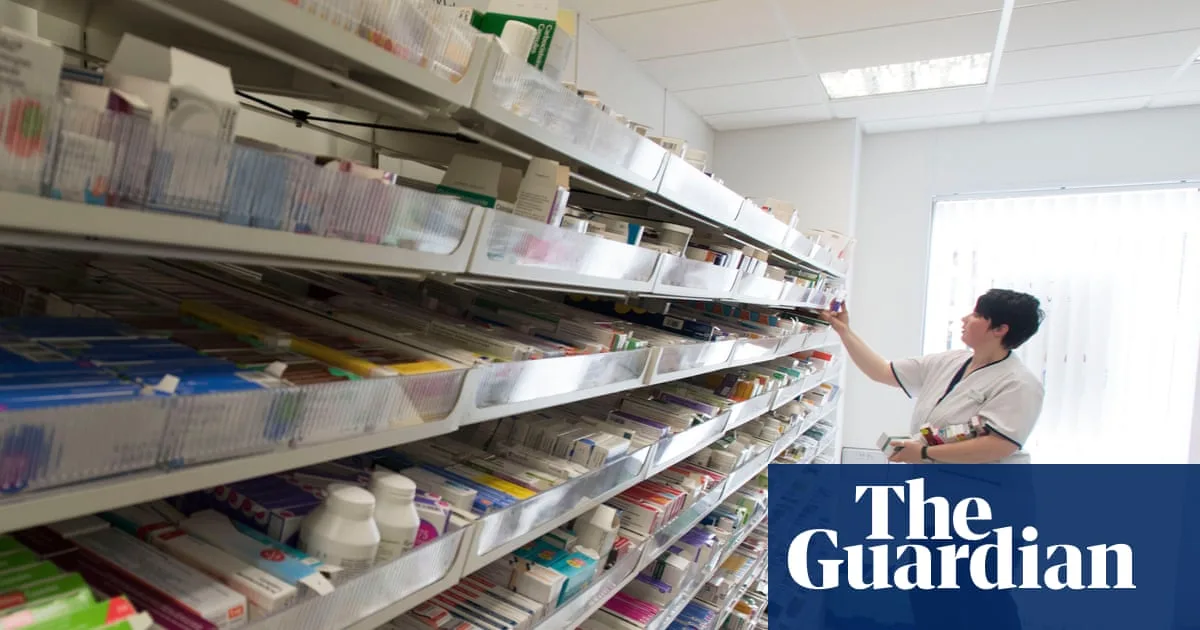 Iran Conflict Drives Up UK Medicine Prices, Pharmacies Warn