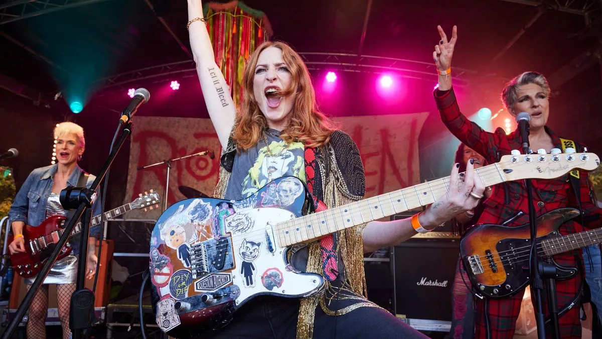 Must-See TV This Week: Riot Women, Romesh Ranganathan and Hunted