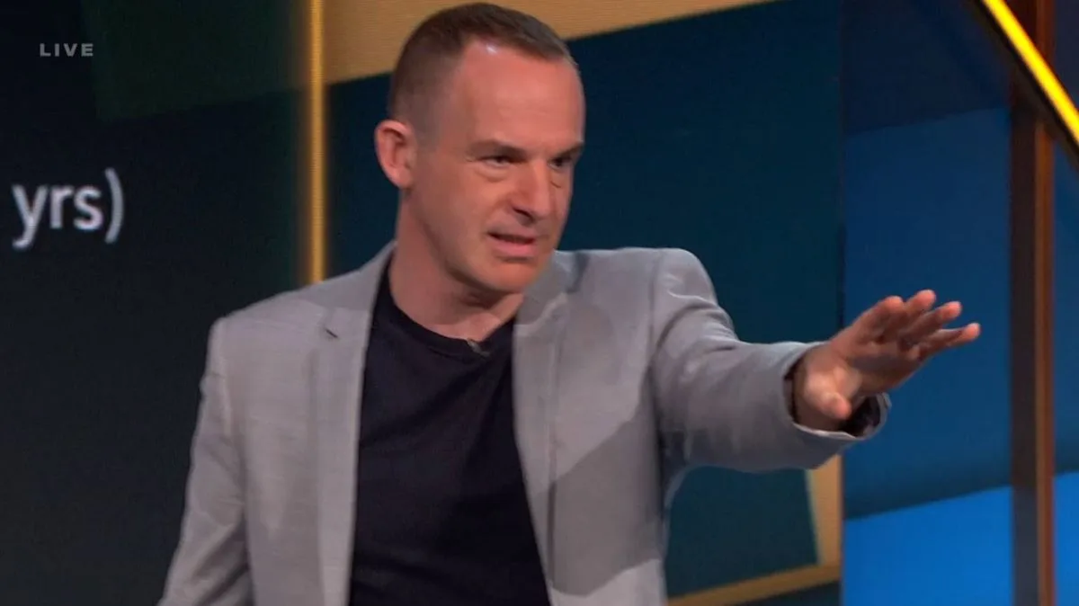 Martin Lewis advises on O2 3G network shutdown affecting millions