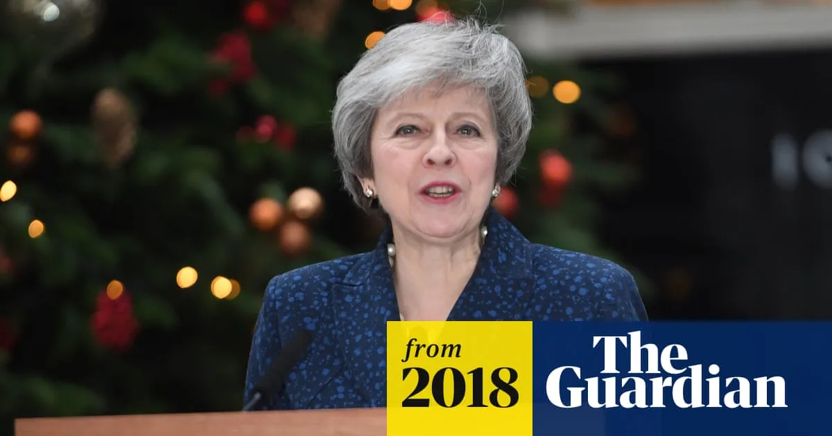 May Vows to Fight Leadership Vote, Warns of Brexit Delay