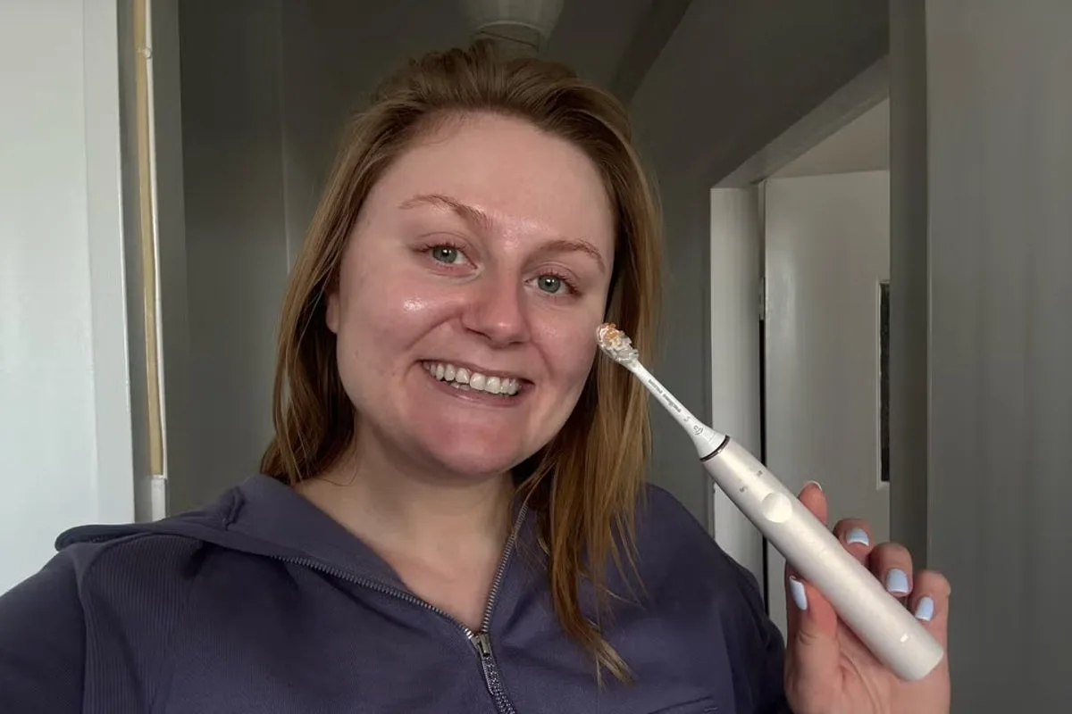 Oral-B iO3 Electric Toothbrush: A Dentist-Approved Choice for Effective Cleaning