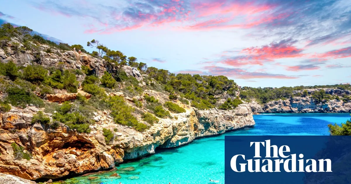 Balearic Islands Crack Down on 'Selfie Tourism' After Influencer Strategy Backfires