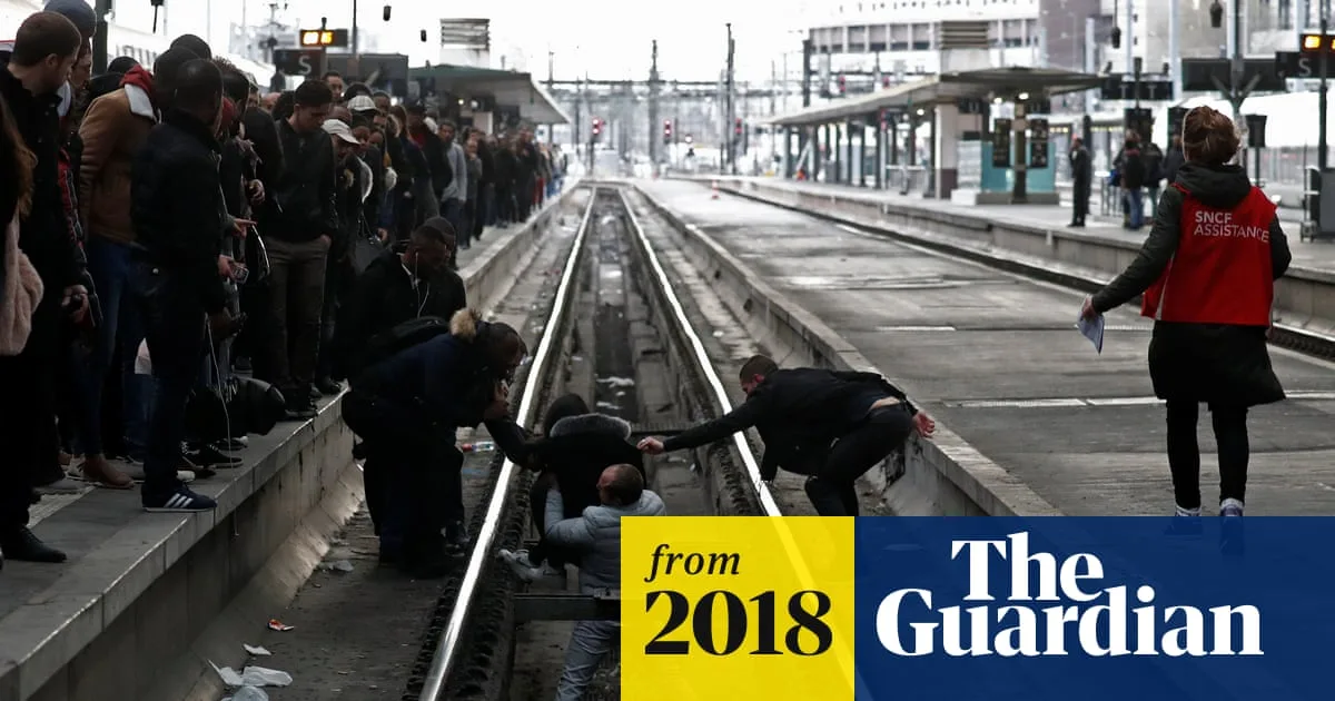Paris Transport Chaos As Strikes Hit Macron's Reforms