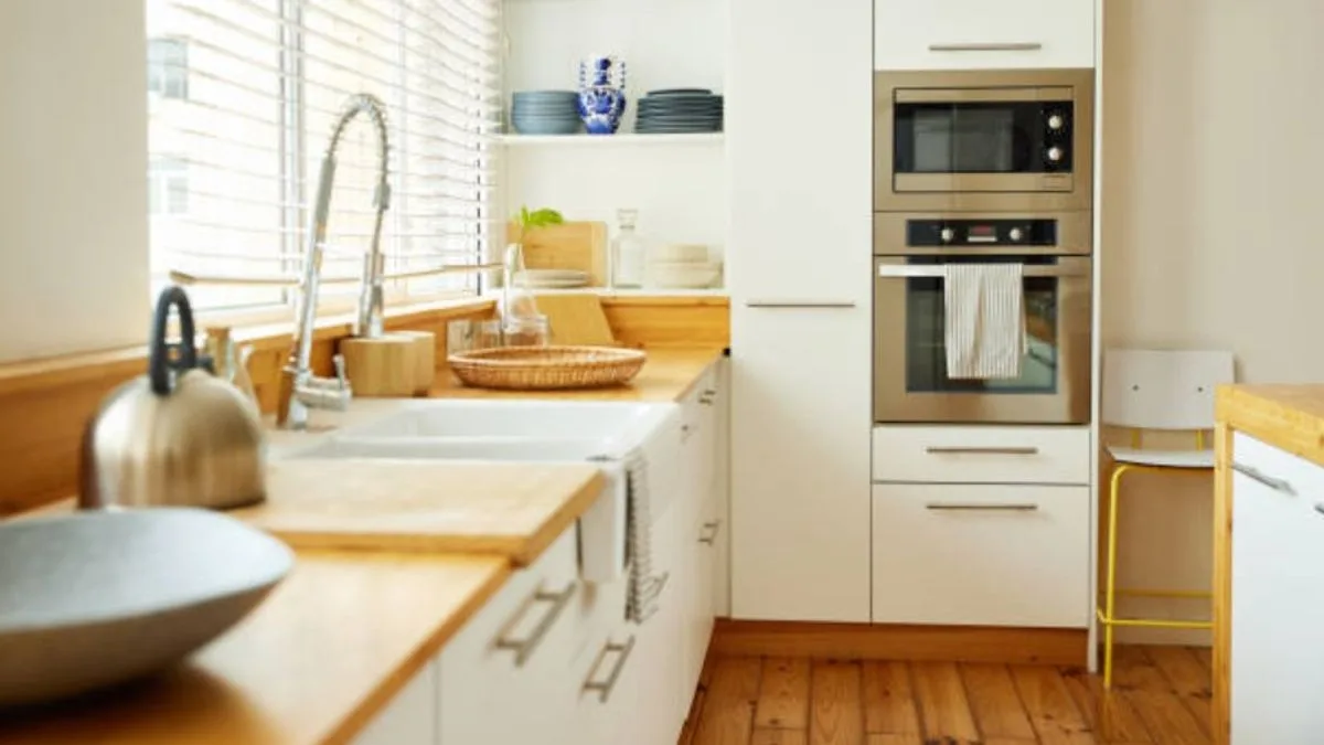Parlour Farm Kitchen Collapses Owing £2m, New Firm Launched