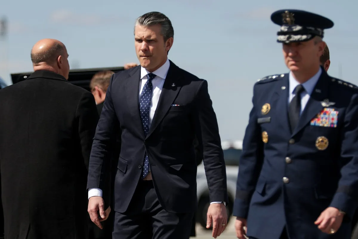 Pentagon Denies Hegseth Chewed Gum at Troop Transfer Ceremony