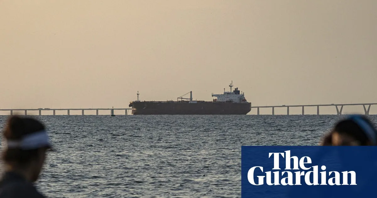 US Strike on Drug Boat Kills Four as Trump Escalates Venezuela Pressure