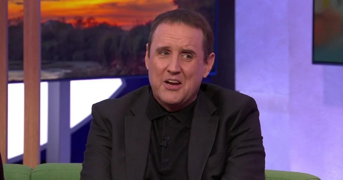 Teenager Removed From Court After Stripping Off During Peter Kay Bomb Hoax Hearing