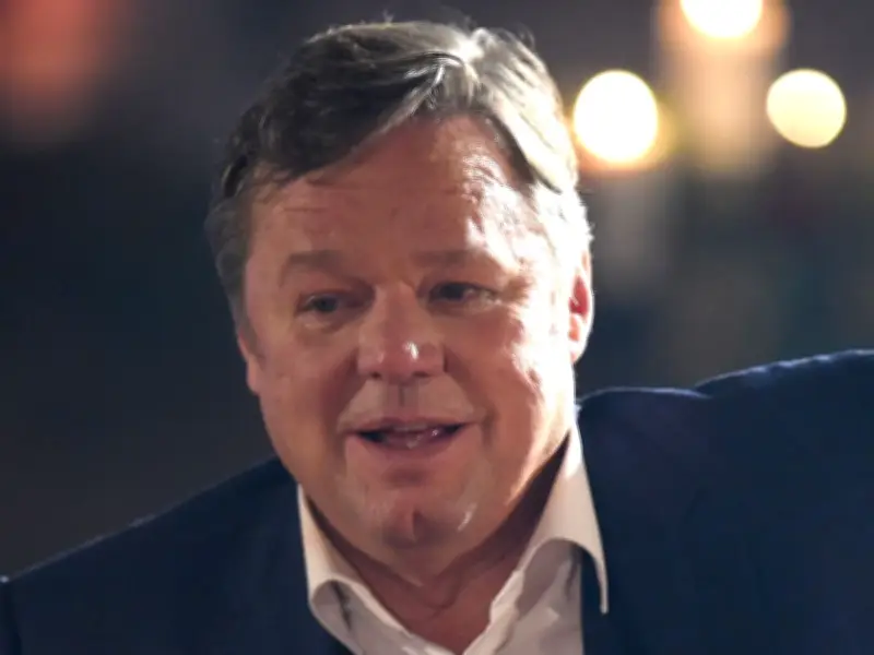 Phoenix Nights Star Ted Robbins Returns to Stage 11 Years After Cardiac Arrest