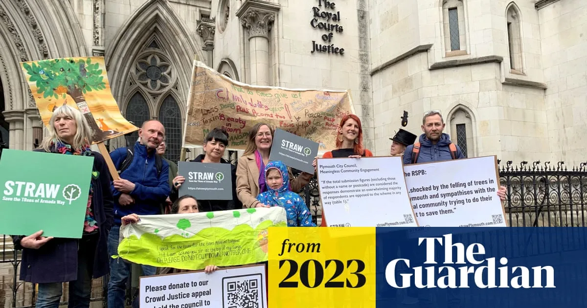 Plymouth Council Official Defends Felling of 110-Year-Old Oak Trees