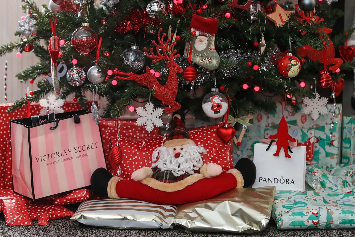 Half of Britons Cutting Back on Christmas Gifts Amid Cost-of-Giving Crisis