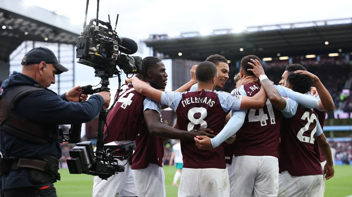 Premier League Cameramen to Film On-Pitch Celebrations from 2025