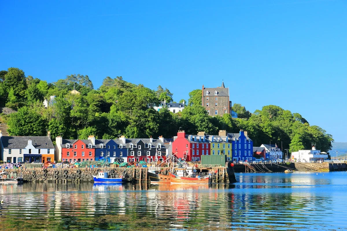 14 Prettiest UK Towns and Villages for a Summer 2026 Visit