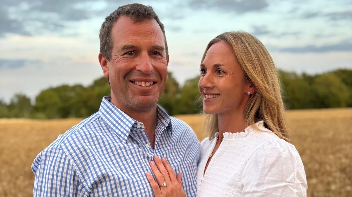 Princess Anne's son Peter Phillips engaged to NHS nurse Harriet Sperling