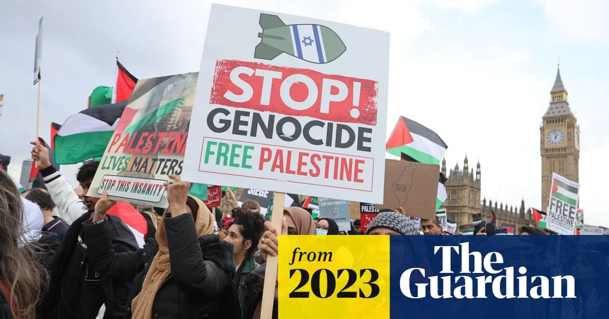 Pro-Palestine March on Armistice Day Sparks Ban Debate