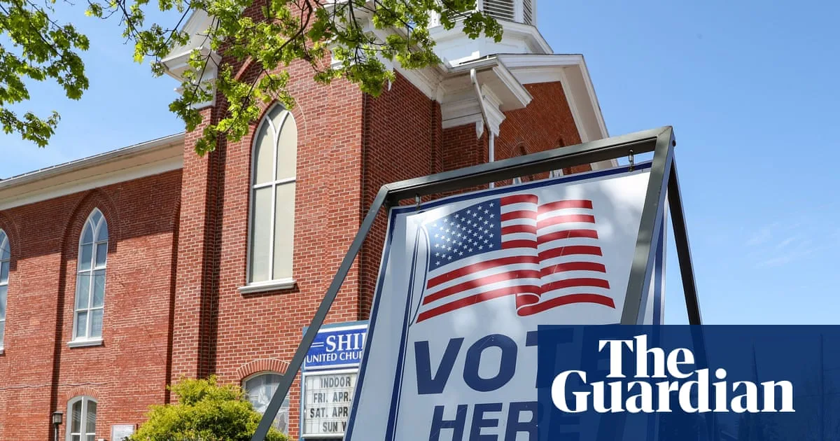 Progressive Democrats Gain Ground in Rust Belt Swing States