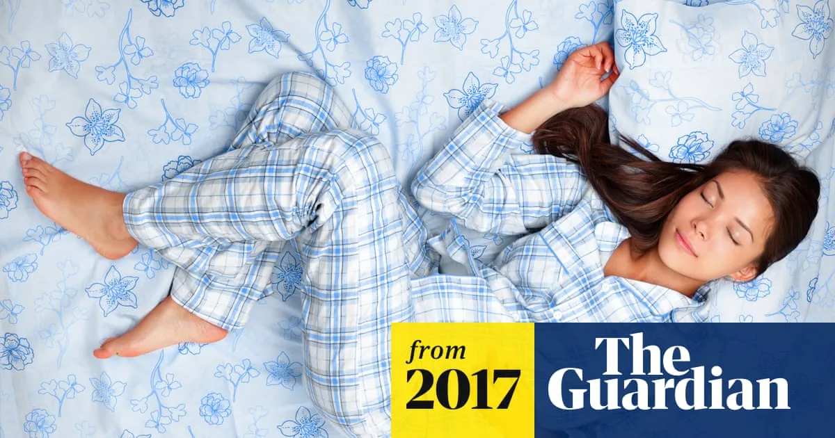 Pyjamas Beat Naked Sleep For Cooler Hygienic Rest