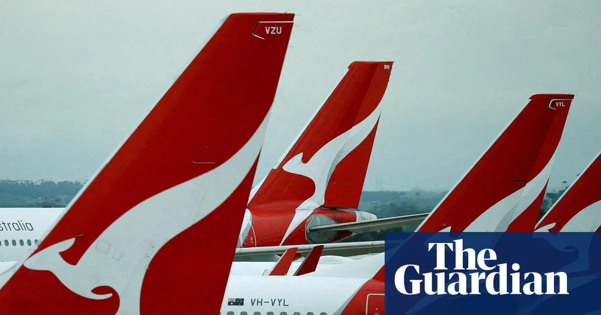 Qantas Cuts Domestic Flights and Raises Fares Amid Middle East Turmoil