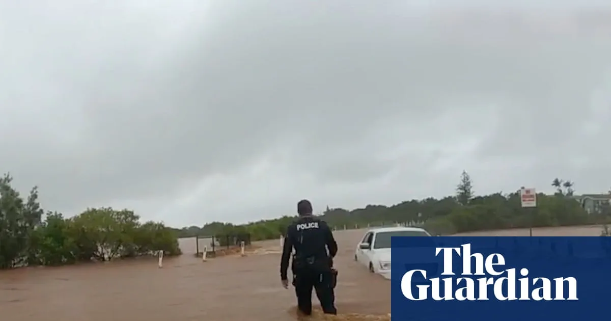 Bundaberg Evacuated as Major Floods Hit Queensland and Northern Territory