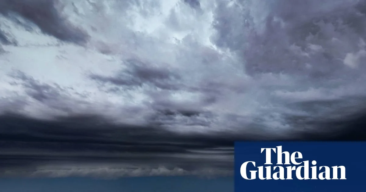 Queensland Storms Leave Nearly 100,000 Without Power After 880,000 Lightning Strikes