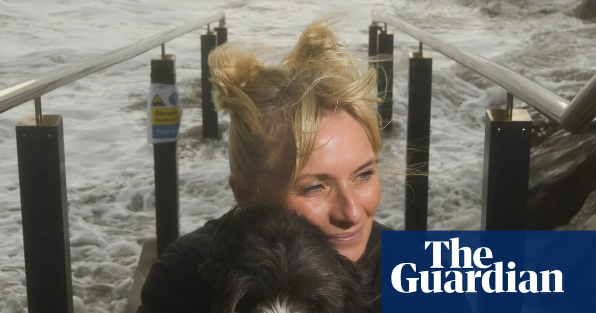 Quicksand Warning Issued at Adelaide Beach After Two Women Trapped