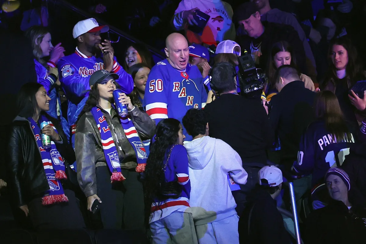 Rangers Honour 'Dancing Larry' Amid Groping Lawsuit