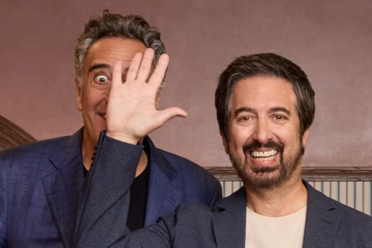Everybody Loves Raymond Fans Praise 'Beautiful' Tribute to Late Cast Members