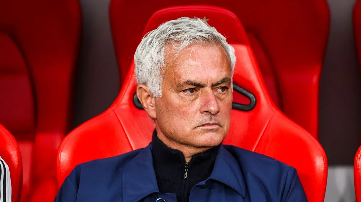 Real Madrid Crisis: Mourinho Return as Brave as It Is Bonkers