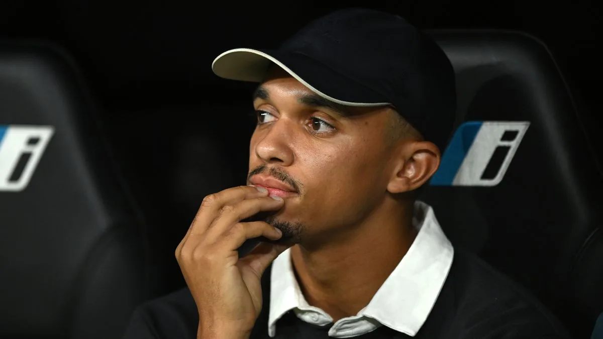 Real Madrid Set to Sign Dumfries, Blow for Alexander-Arnold