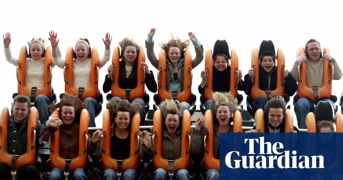 Reeves cuts VAT on summer attractions to 5% for families
