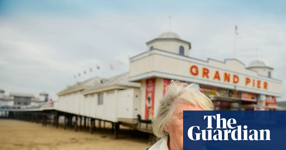 Reform UK Campaign Sinks Town’s Refugee Sanctuary Plan