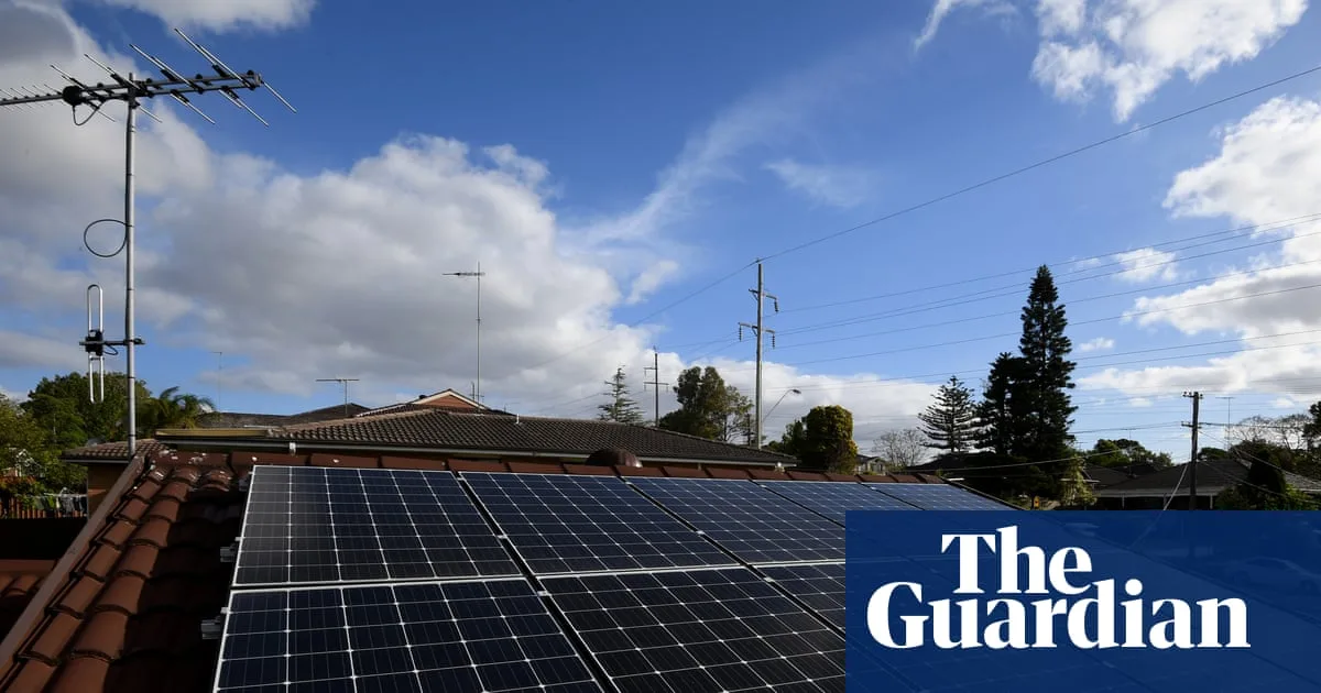 Renewable Energy and Batteries Hit Records as Australia's Power Demand Surges