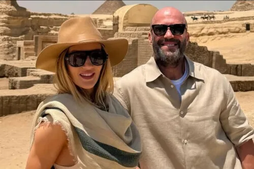 Rosie Huntington-Whiteley Achieves 'Lifelong Dream' with Egyptian Holiday