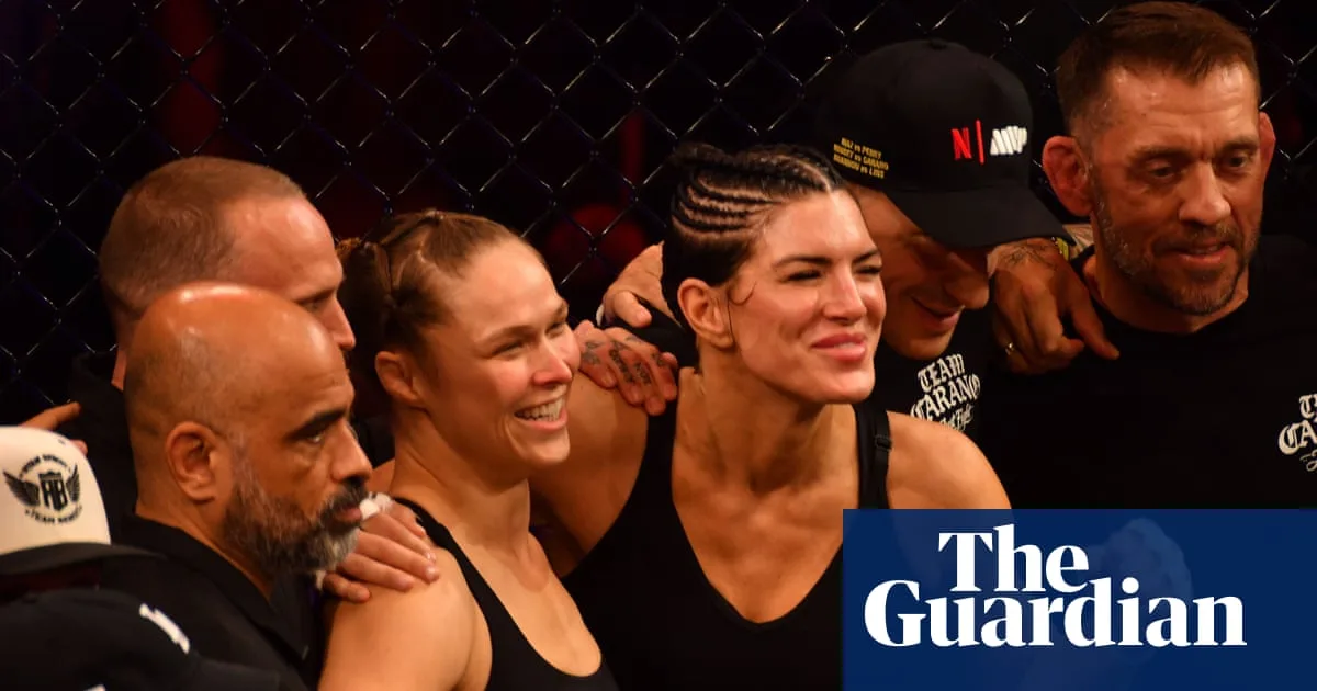 Ronda Rousey Submits Gina Carano in 17 Seconds in Comeback Bout
