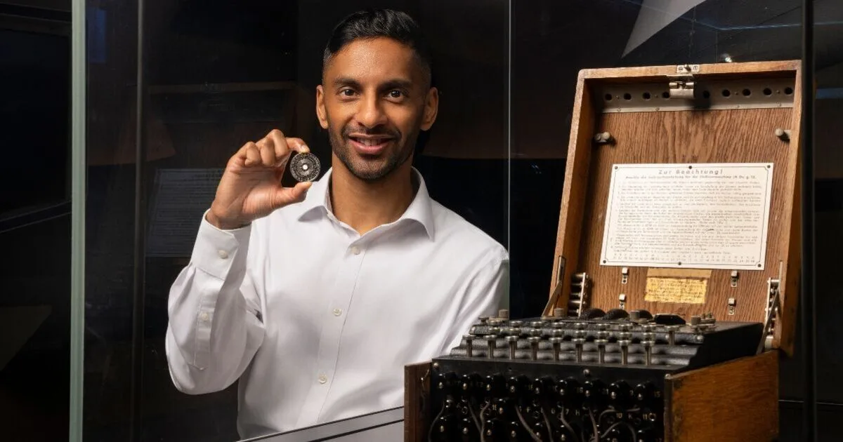 Royal Mint Launches £28k Gold Bar Treasure Hunt with Cryptic Puzzles