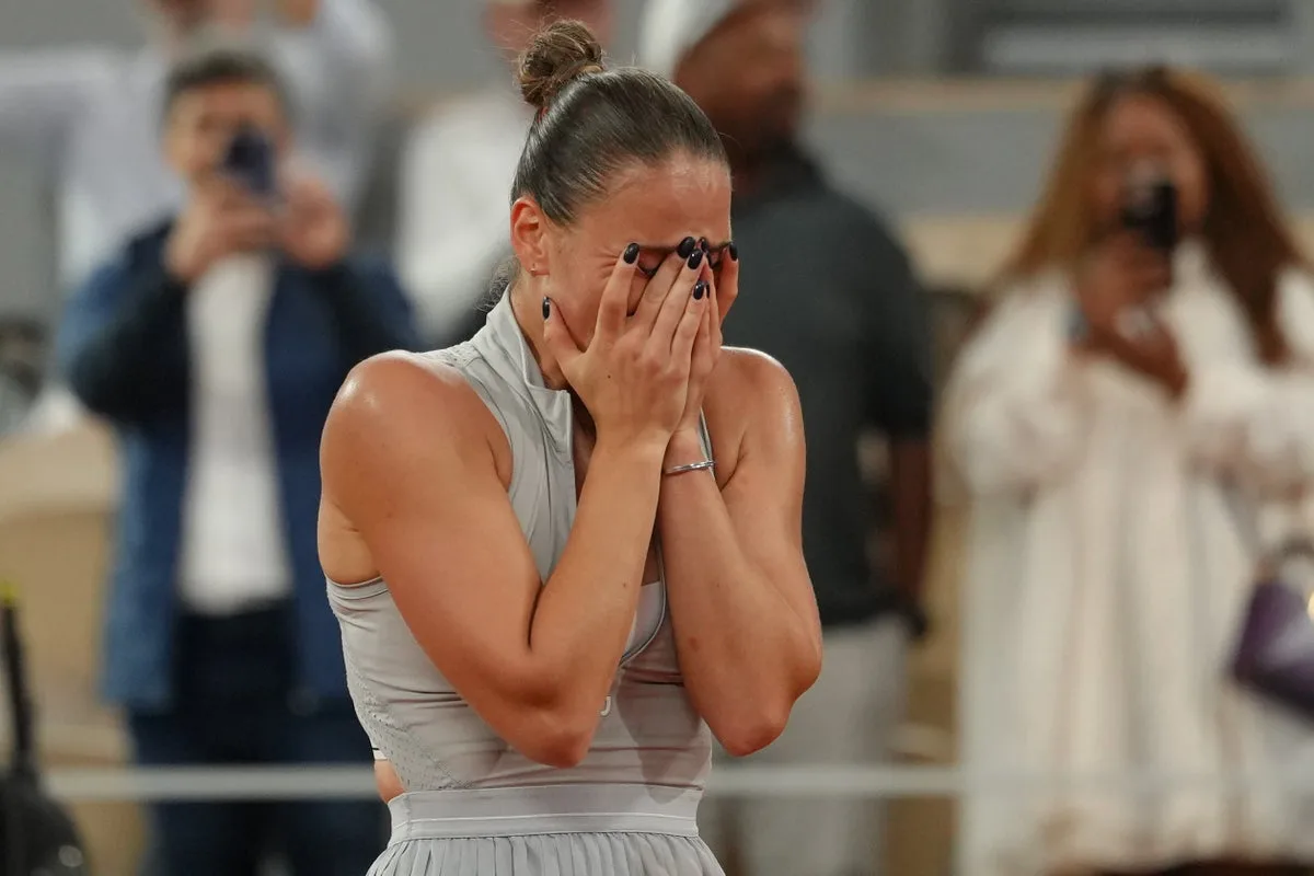 Russia-Ukraine War Casts Shadow Over French Open as Tennis Struggles for Answers
