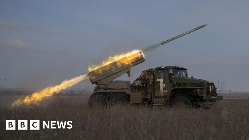 Russia Masses Troops for Major Eastern Ukraine Offensive