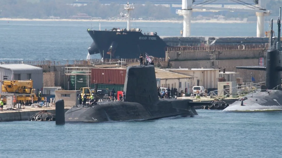 UK Nuclear Submarine Arrives in Gibraltar Amid Putin Sanctions