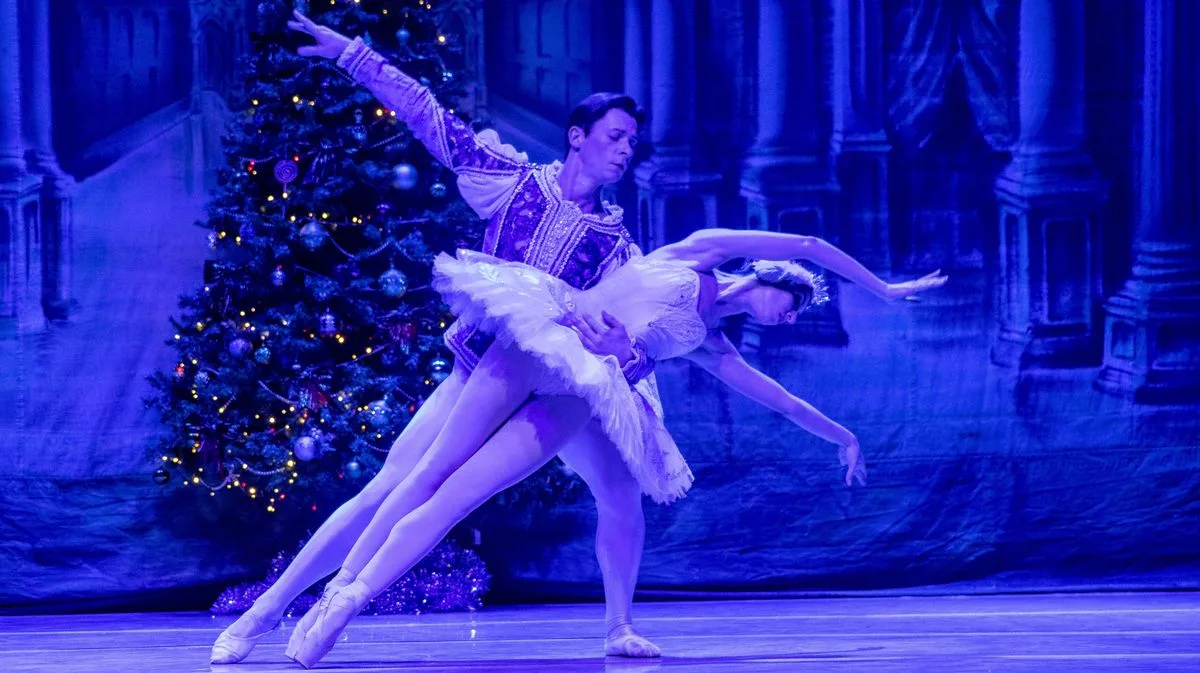 Russia's 'Doomsday Radio' UVB-76 Plays Swan Lake, Sparking Conspiracy Theories