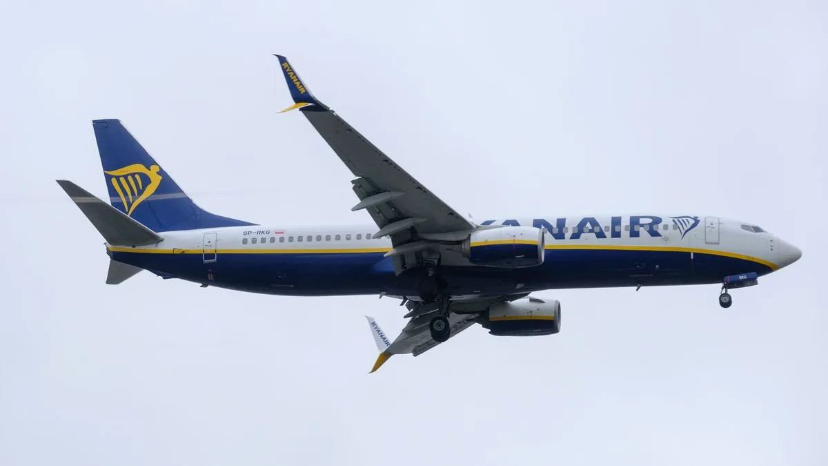 Ryanair Flight Made Emergency Landing With Only Minutes of Fuel Left