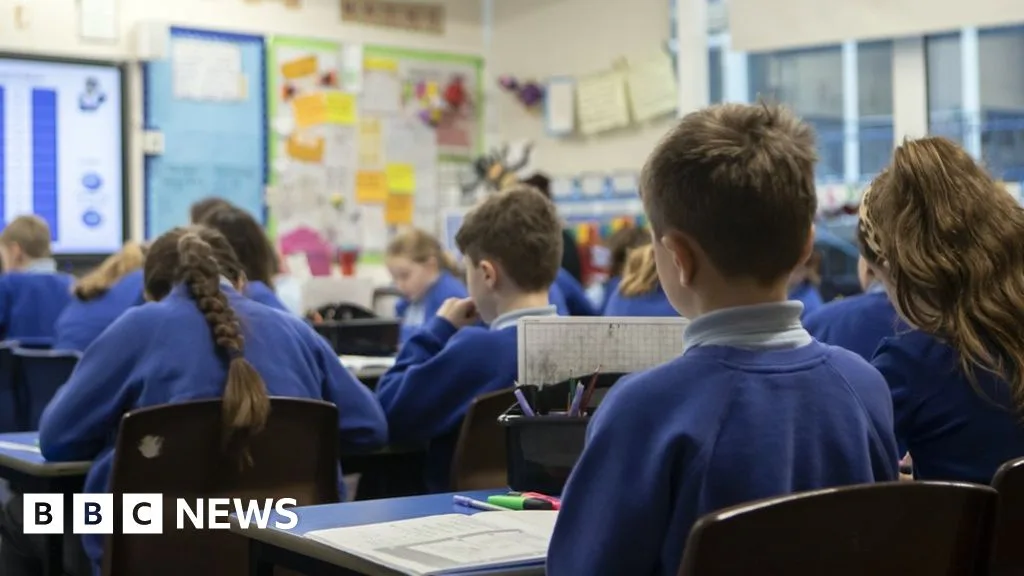 Belfast Principal Blasts Executive for 'Shameful' Handling of School Closures