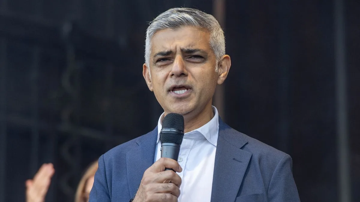 Sadiq Khan Warns Arsenal Over 'Obstacles' in £500m Emirates Stadium Expansion