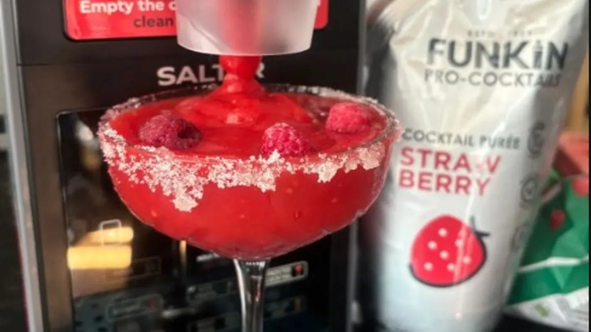 Salter Slushie Maker vs Ninja Slushi: Which Frozen Drink Machine Wins?