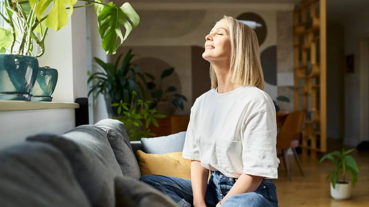 Therapist on Turning Grief into Growth: 'Breaking Down Allows Us to Rebuild'