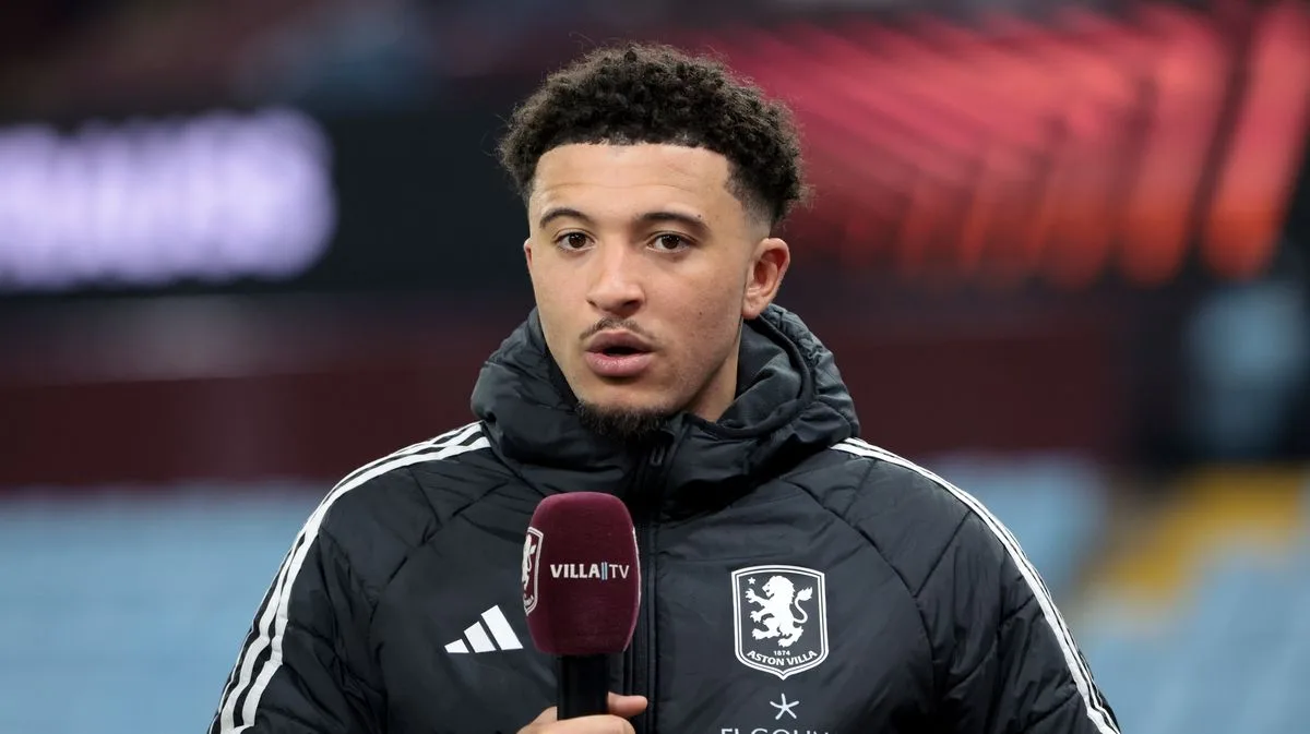 Sancho Faces Wage Cut for Dortmund Return After Man Utd Exit