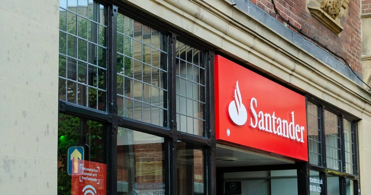 Santander Issues Urgent Warning to UK Customers Over Money Mule Scams